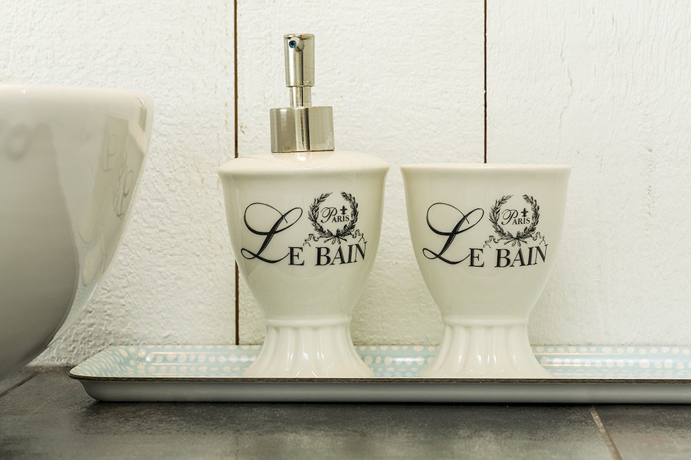 Auberge Des Eaux Vives 라말베 외부 사진